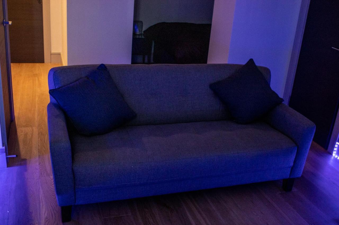 Stunning 1-Bedroom Flat In London! Екстер'єр фото