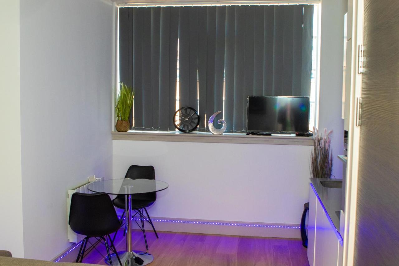 Stunning 1-Bedroom Flat In London! Екстер'єр фото